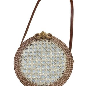 Summer wicker crossbody bag